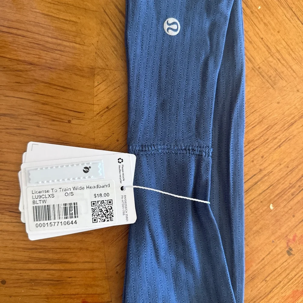 Women's Lululemon Blue License To Train Wide Headband One Size